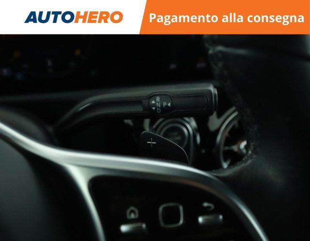 MERCEDES-BENZ A 200 Automatic Premium