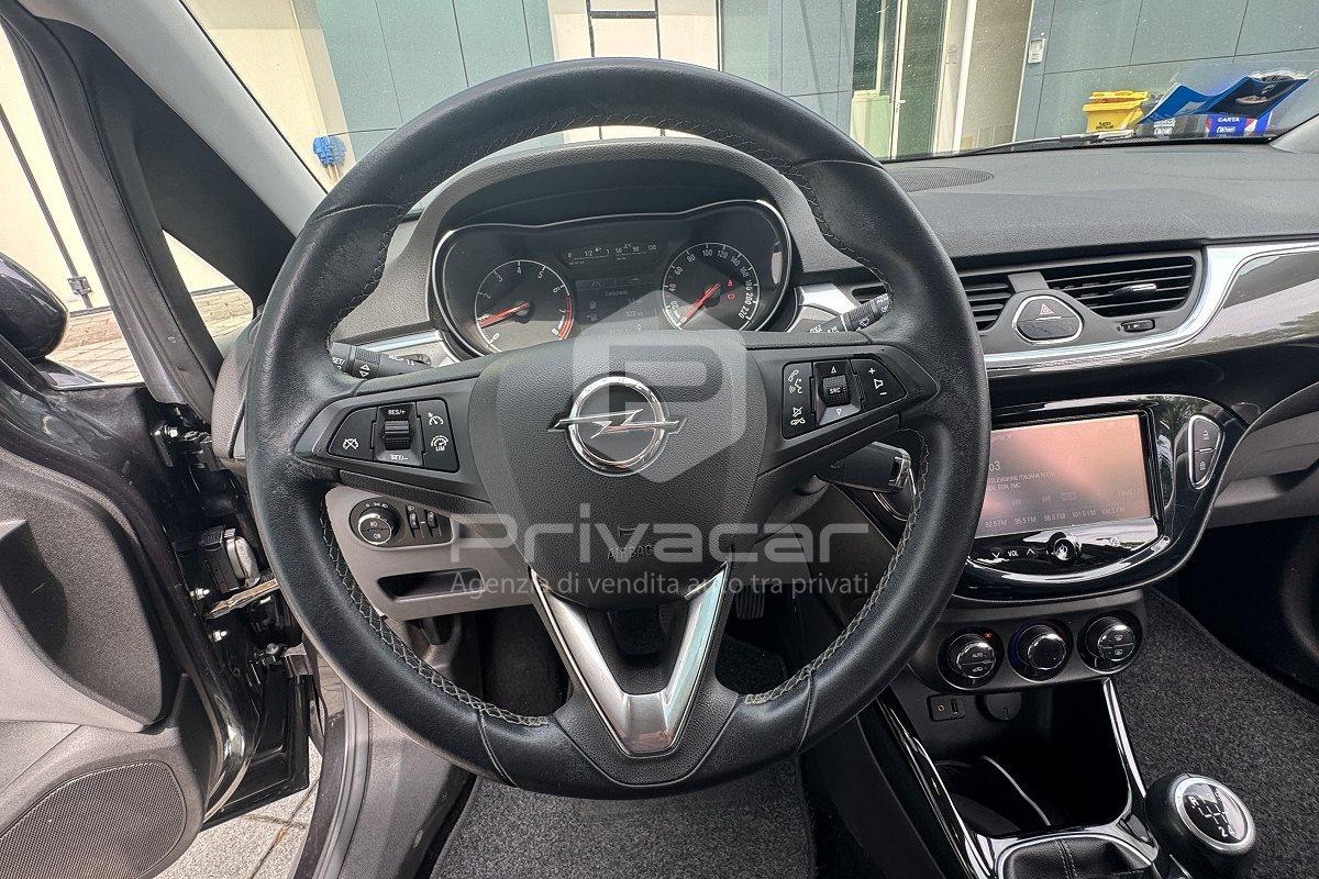 OPEL Corsa 1.2 Coupé Cosmo