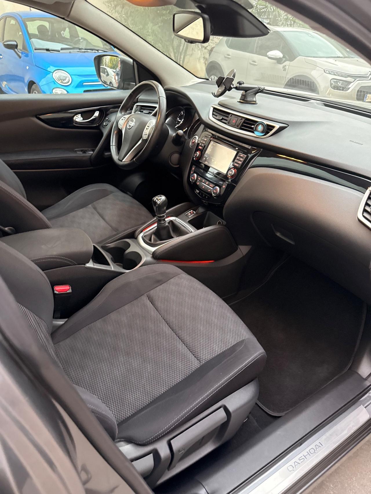 Nissan Qashqai 1.5 dCi Tekna