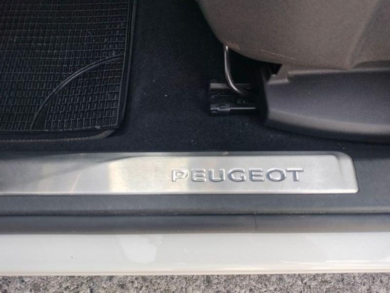 Peugeot 3008 3008 BlueHDi 130 S&S EAT8 GT Pack