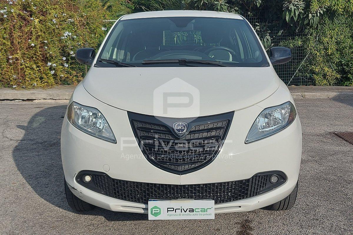 LANCIA Ypsilon 0.9 TwinAir 85 CV 5 porte Metano Ecochic Elefantino
