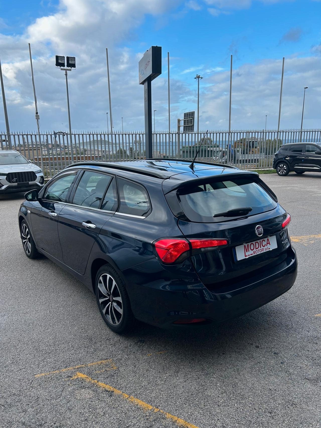 Fiat Tipo 1.6 Diesel Mjt S&S SW Lounge Full