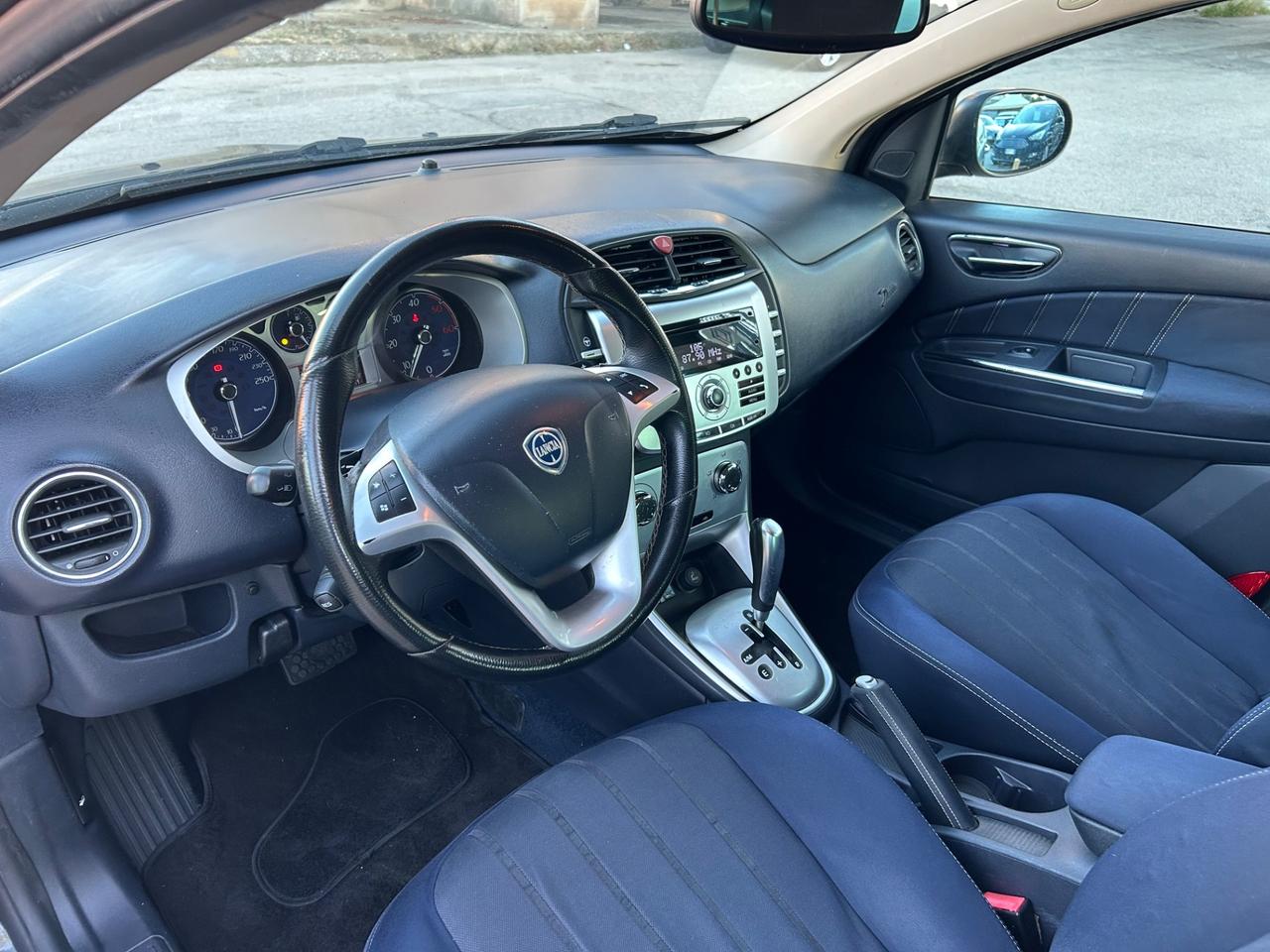 Lancia Delta 1.6 MJT 120 cv 2008