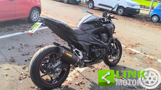 KAWASAKI Z800 AKRAPOVIC