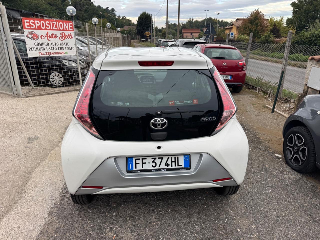 Toyota Aygo 1.0 VVT-i 69 CV 5 porte x-wave MMT