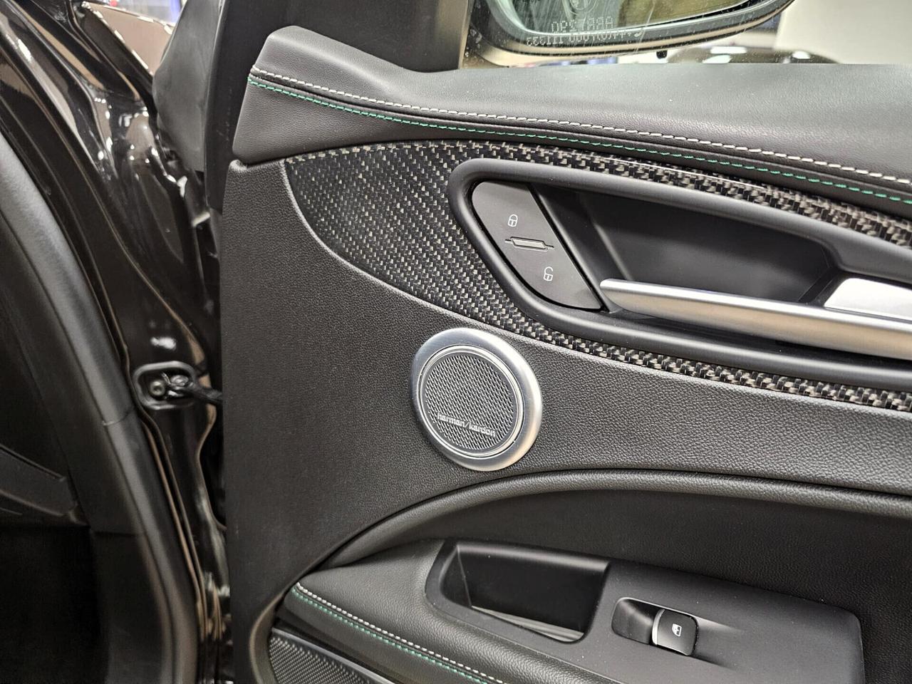 Alfa Romeo Stelvio 2.9 Bi-Turbo V6 510 CV AT8 Quadrifoglio