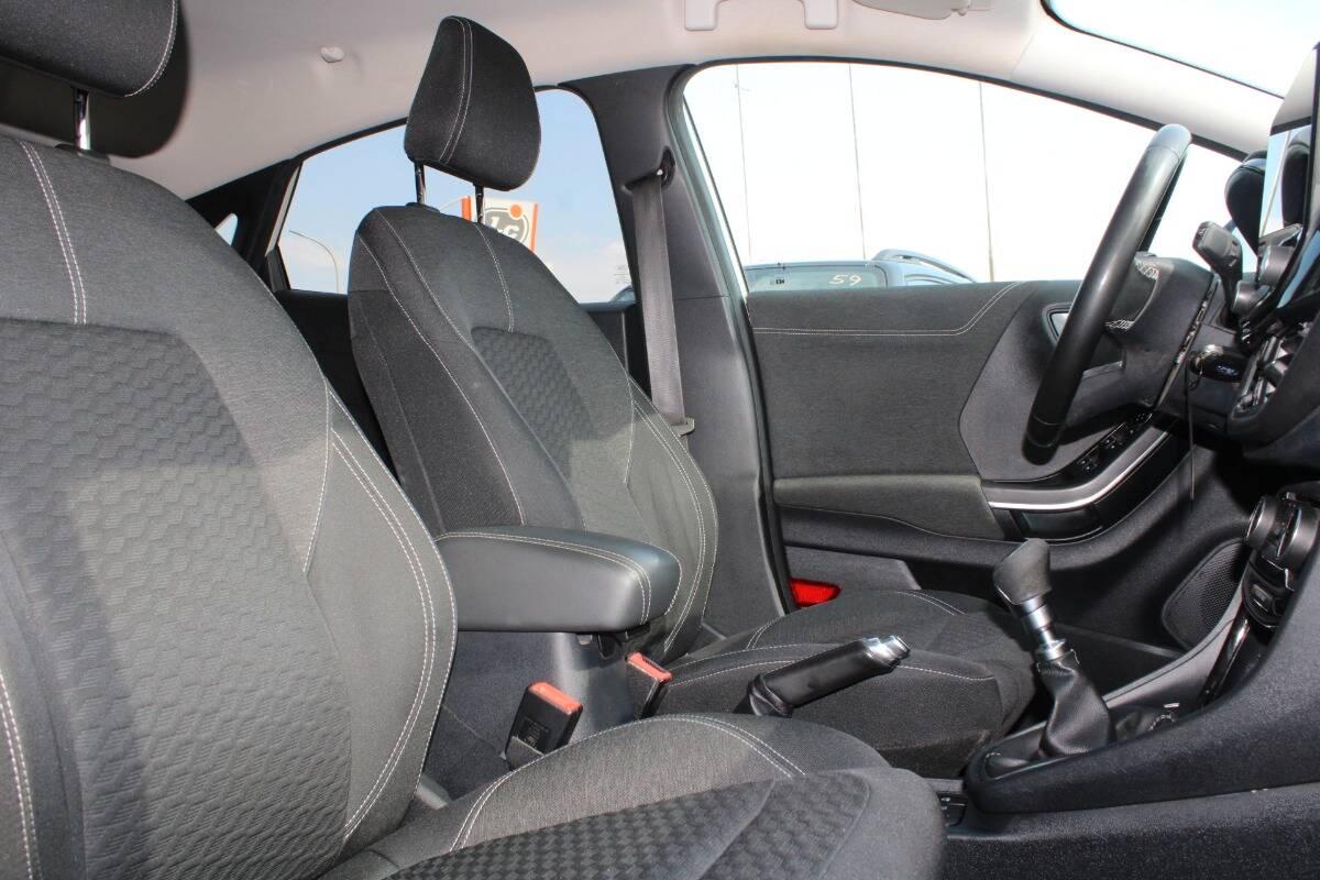 Ford Puma 1.0 Titanium s&s 125cv con Navi e CarPlay