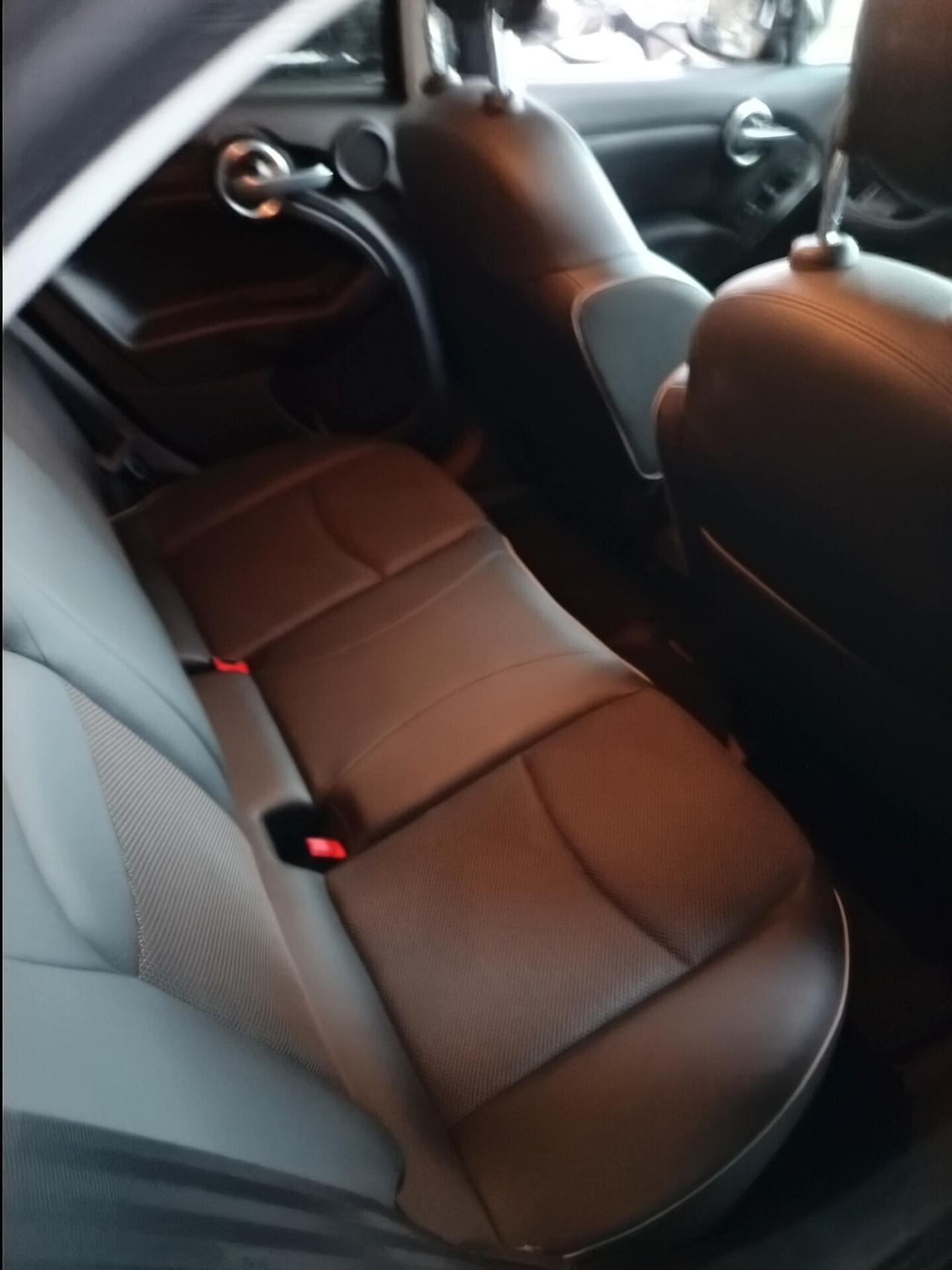 Fiat 500X 1.3 MultiJet 95 CV city cross Autocarro