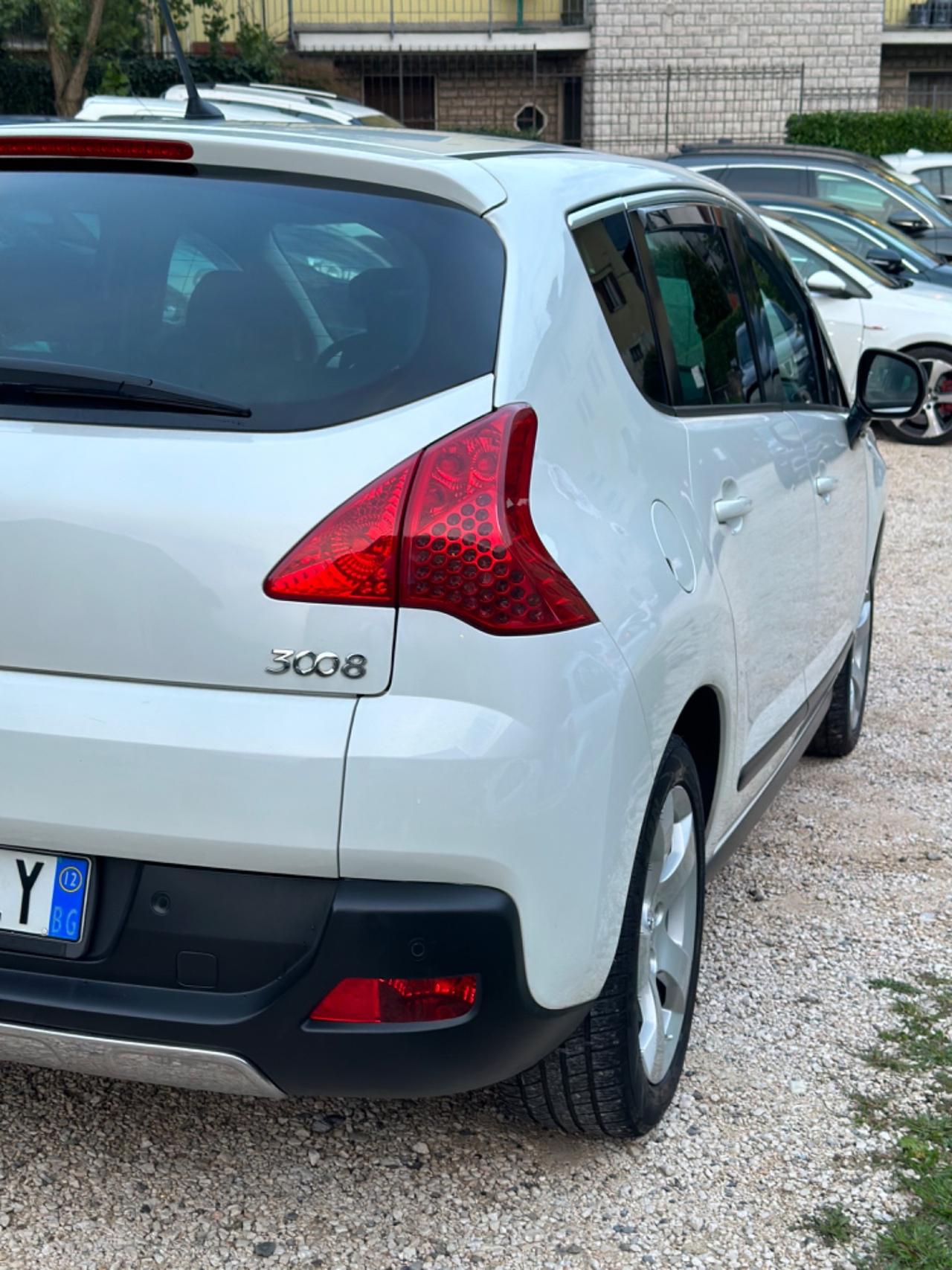 Peugeot 3008 1.6 HDi 112CV ALLURE KMCERT UNICOPR