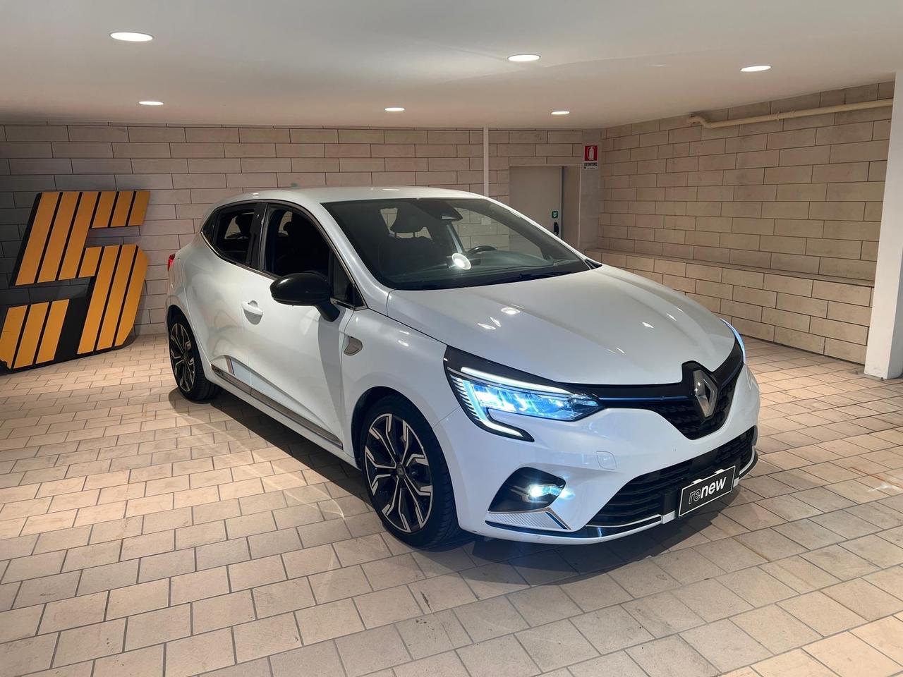 Renault Clio Full Hybrid E-Tech 140 CV 5 porte Intens