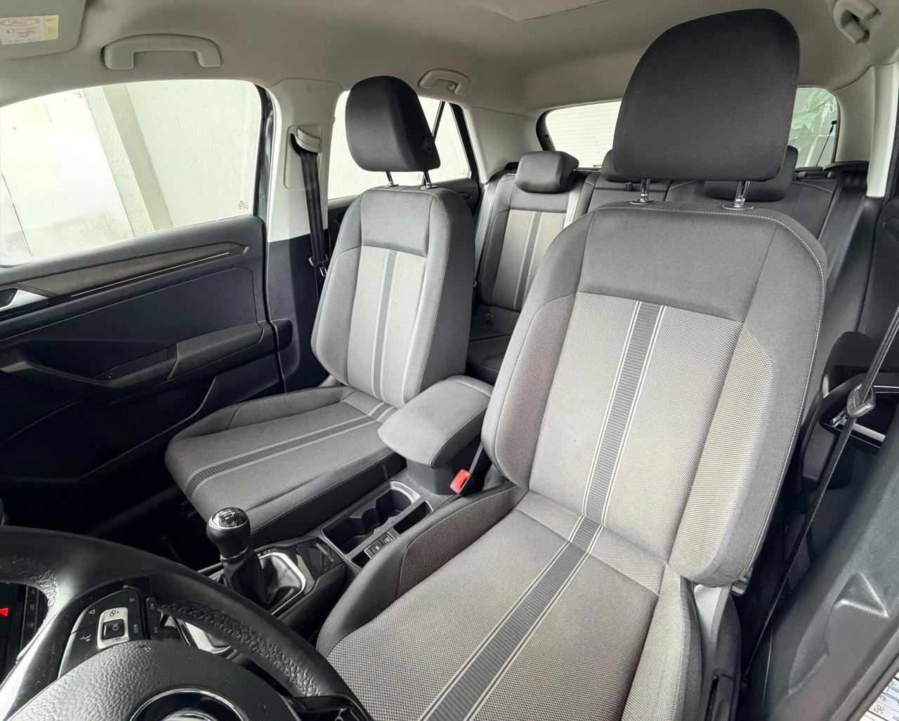 VOLKSWAGEN T-ROC 1.6 TDI SCR ADVANCED