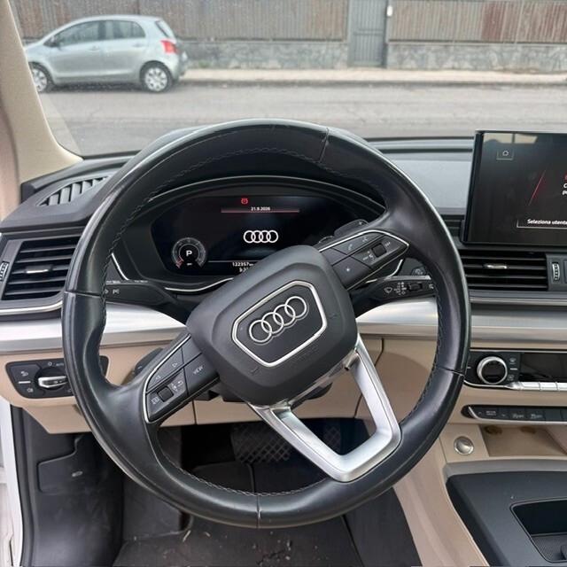 Audi Q5 35 TDI S tronic line plus