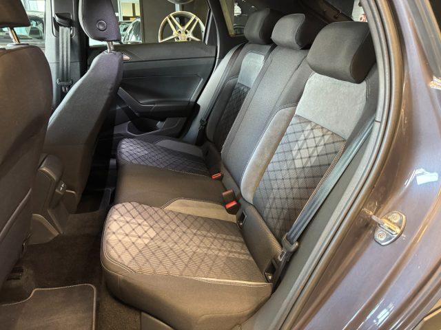 VOLKSWAGEN Taigo 1.0 TSI 115 CV R-Line