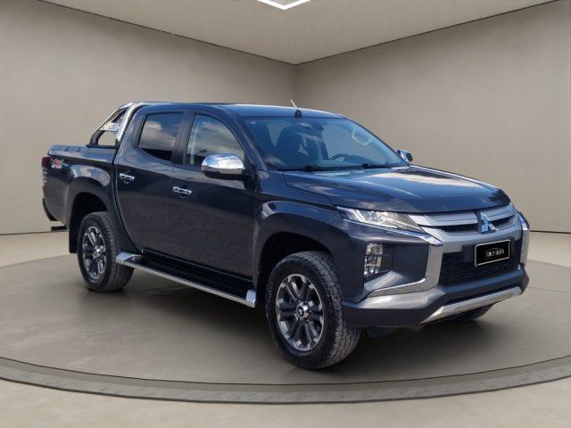 MITSUBISHI L200 2.3 D Club Cab 4x4 Easy Select Invite Connect