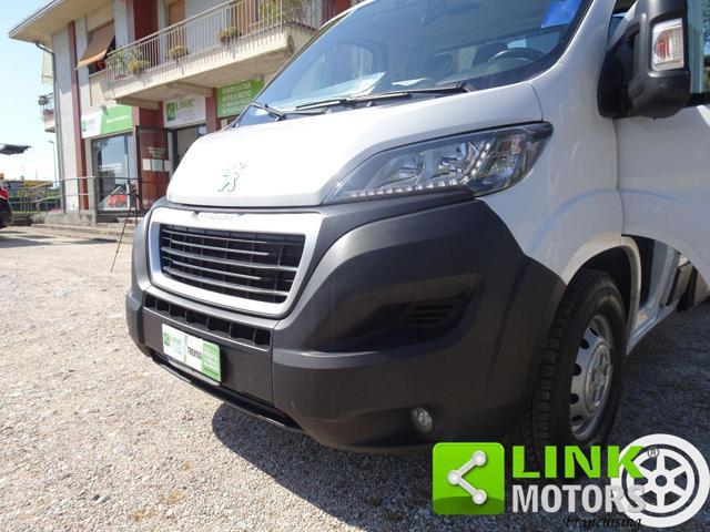 PEUGEOT Boxer CARRO ATTREZZI