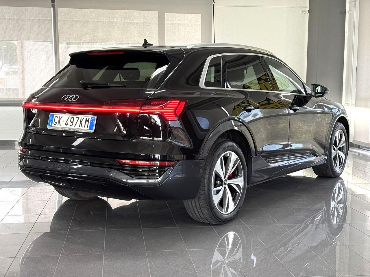 Audi Q8 e-tron S-Line Edition 55 #7496