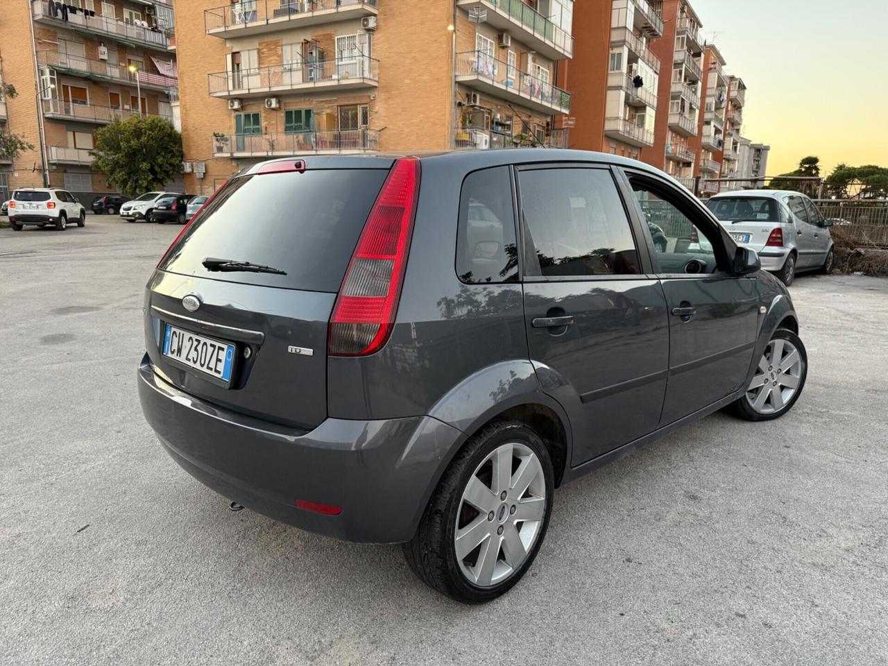 Ford Fiesta 1.6 TDCi 5p. Tecno SuperFull Perfetta