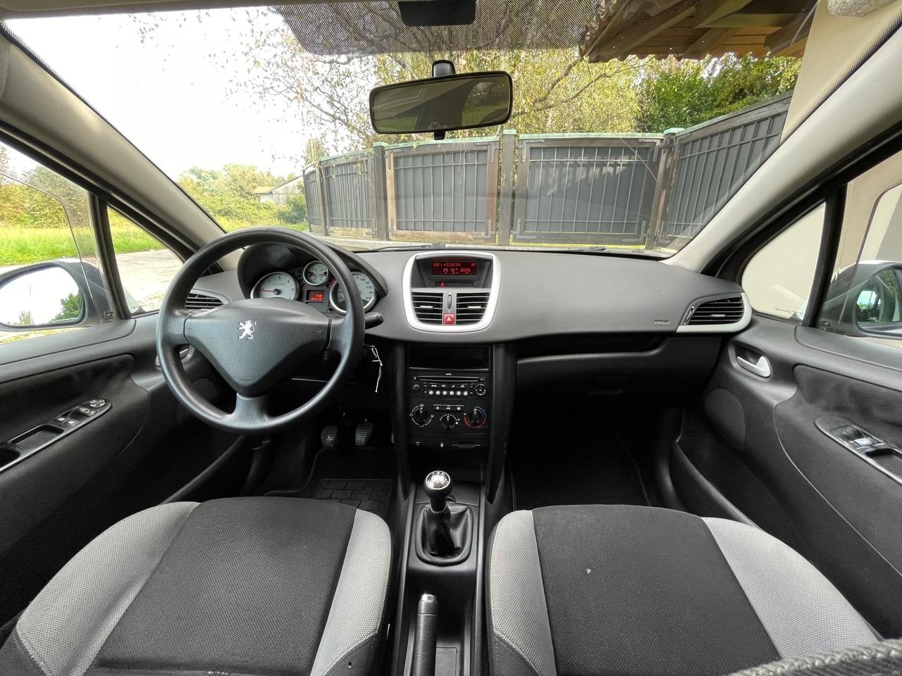 Peugeot 207 1.4 HDi 5p. Energie *NEOPATENTATI*