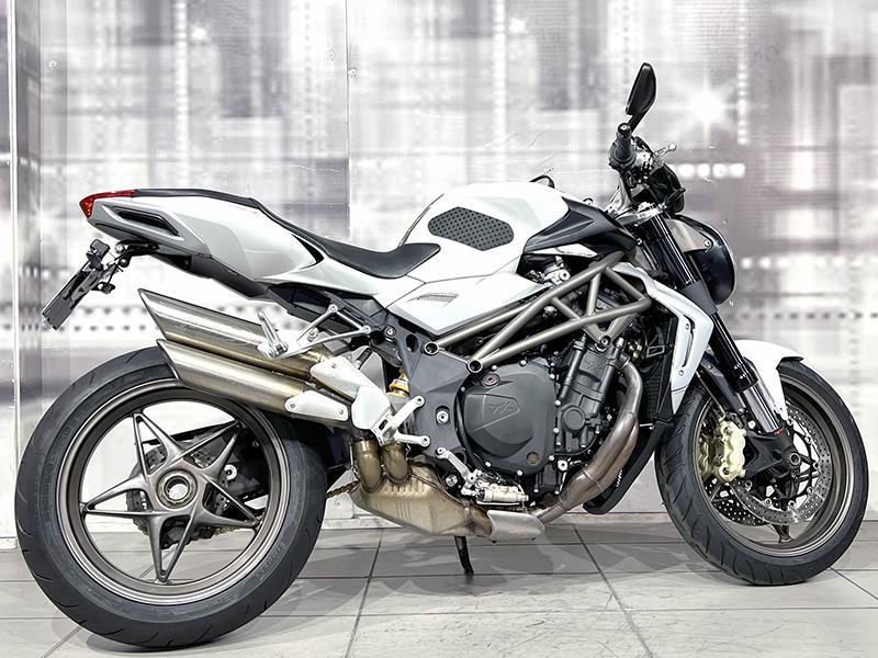 MV Agusta Brutale 990 R