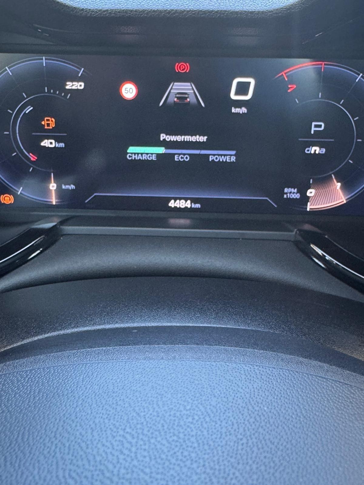 Alfa Romeo Junior 1.2 136 CV Hybrid eDCT6