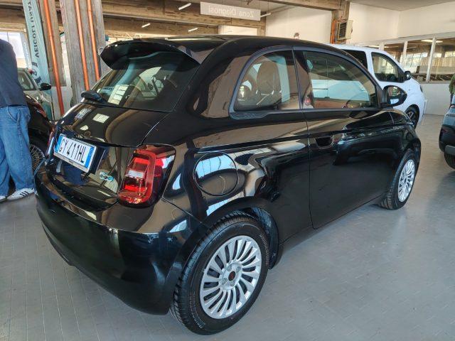 FIAT 500e Berlina 42 kWh Red