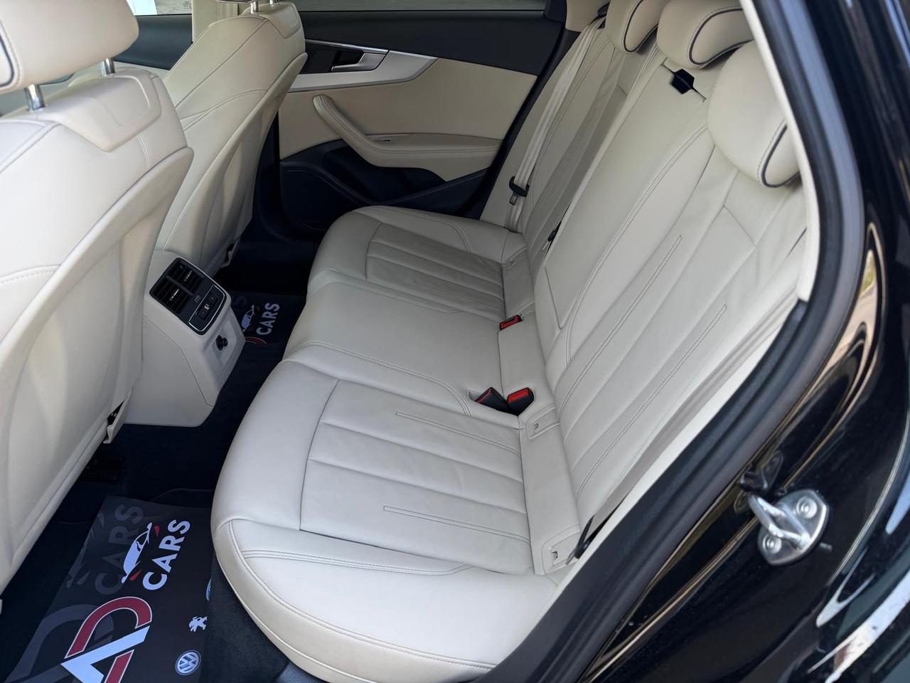 Audi A4 Avant 30 TDI/136 CV S tronic Business Advanced