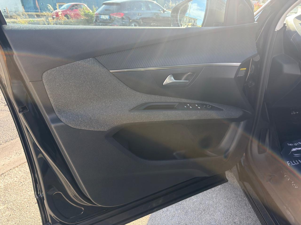 Peugeot 3008 1.5 BlueHdi S&S 130CV EAT8