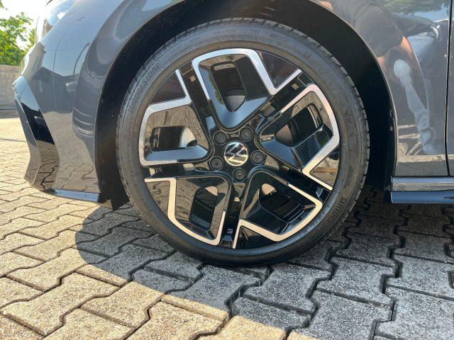 VOLKSWAGEN Golf 2.0 TDI 150 CV DSG SCR R-Line 30 YEARS
