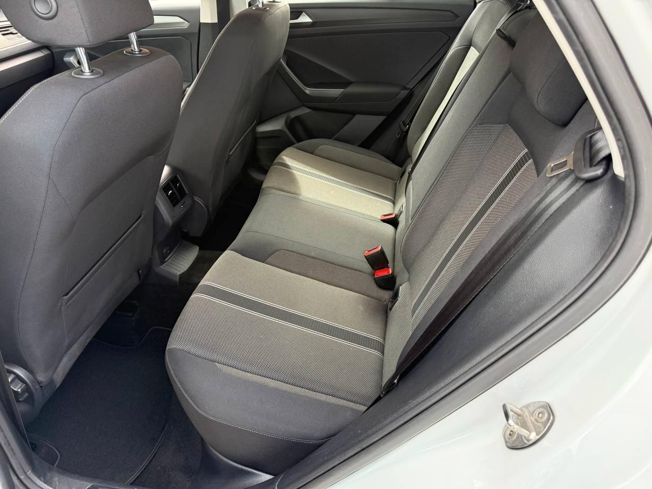 Volkswagen T-Roc 2020 1.6 TDI Tetto nero Sport