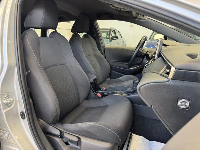 TOYOTA Corolla Touring 1.8 Hybrid *UNICO PROP.*