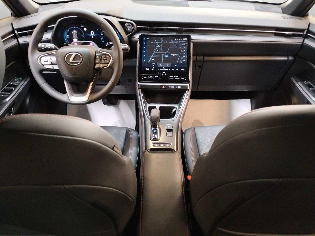 Lexus LBX 1.5 hybrid Elegant 2wd * 8.000 km *
