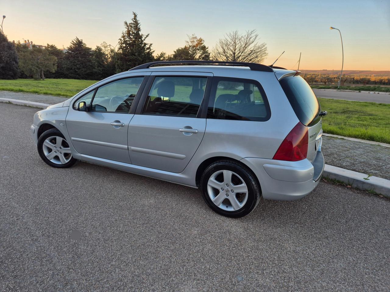 Peugeot 307 1.6 16V HDi 110CV anno 05