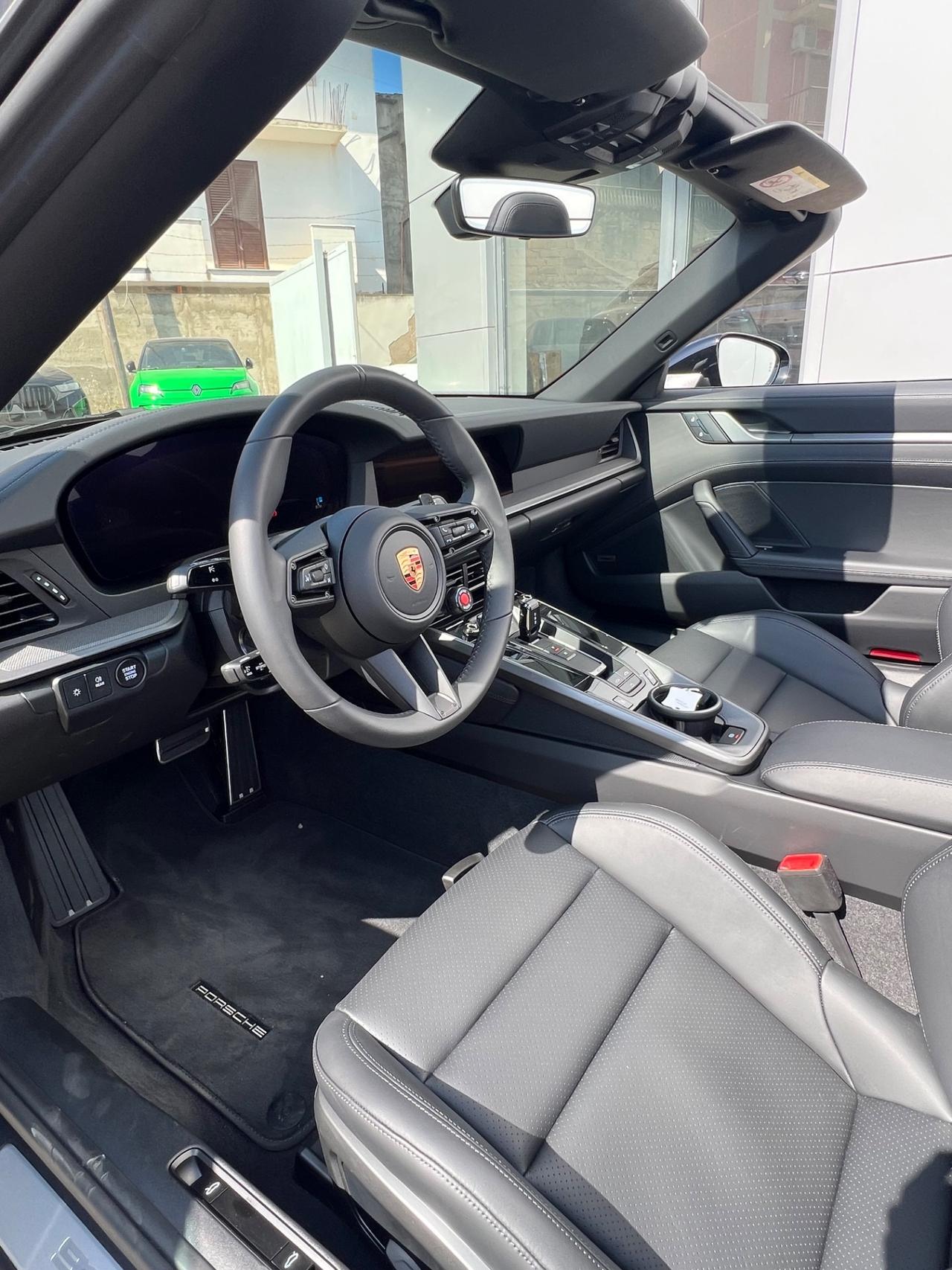 Porsche 992 Cabrio 394cv possibilità noleggio no scoring