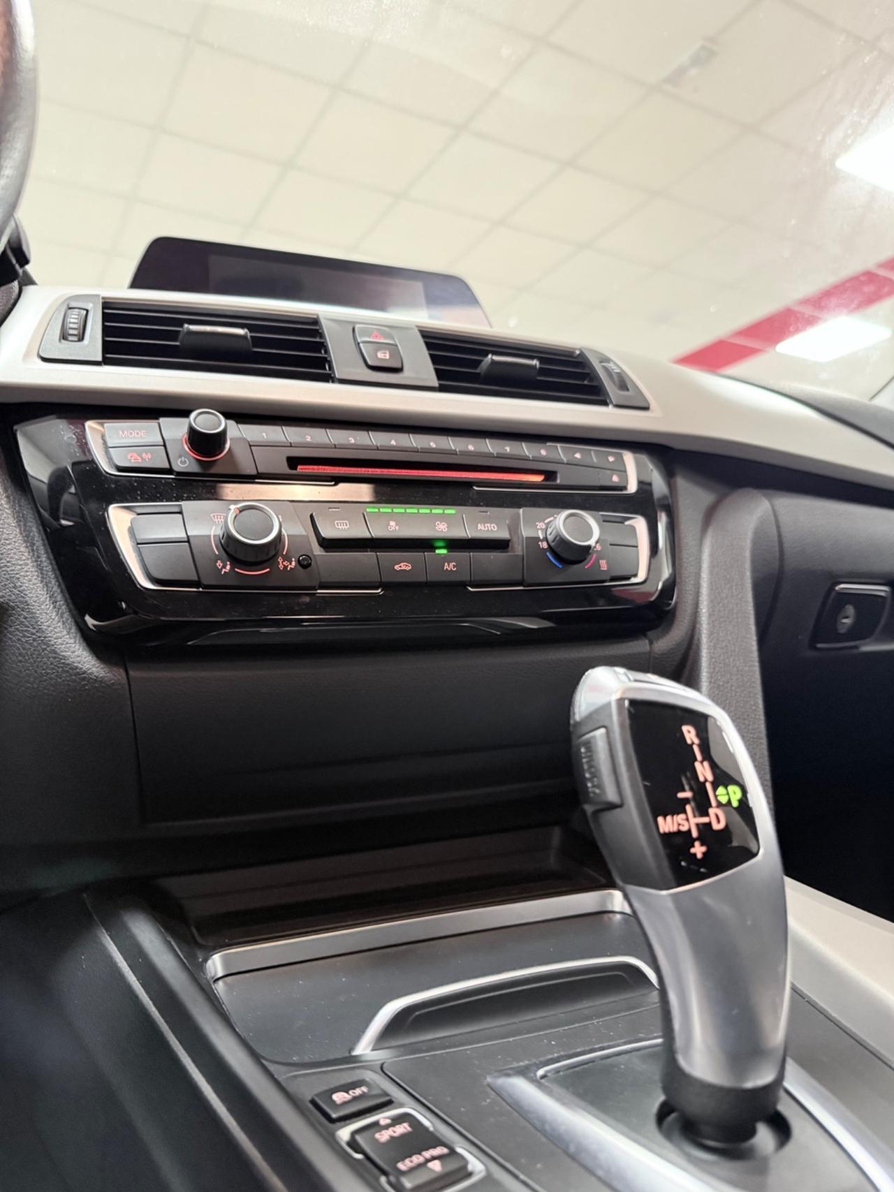 Bmw 320 320d Efficient Dynamics Business Advantage aut.