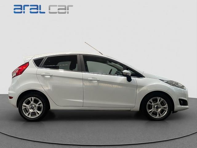 FORD Fiesta 1.5 TDCi 75CV 5 porte Business
