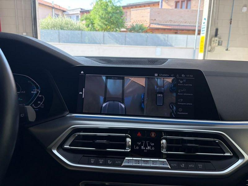 BMW X5 xDrive 45e Business autom.