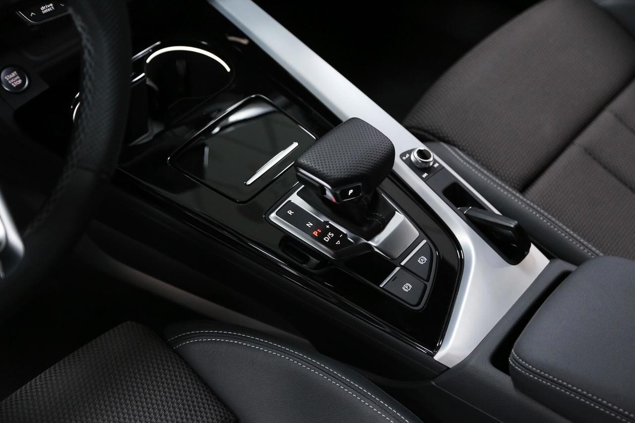 Audi A4 Avant 40 TDI 204 cv mhev quattro S tronic S line edition