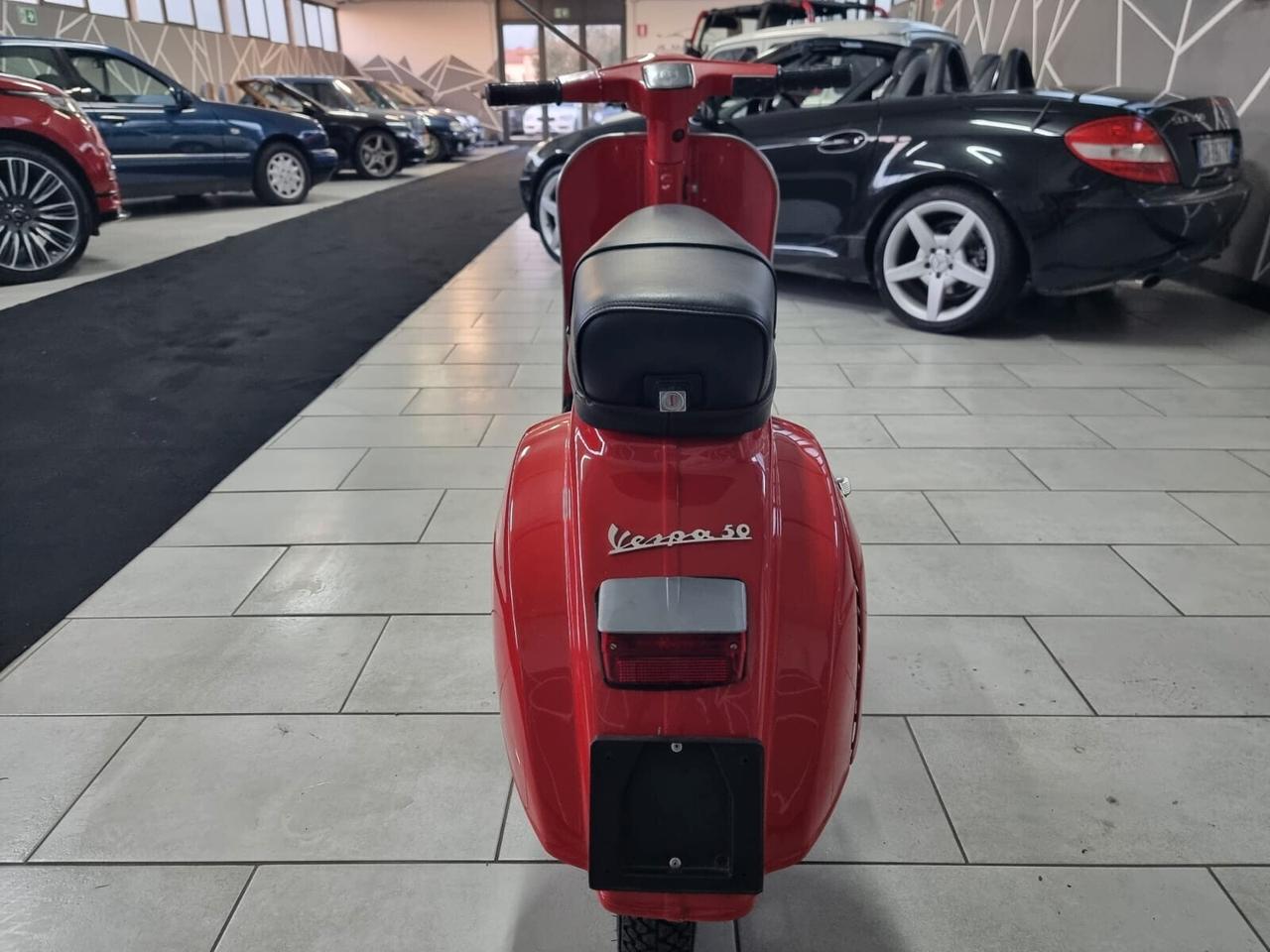 Piaggio Vespa 50 Special serie V5B3T 1982