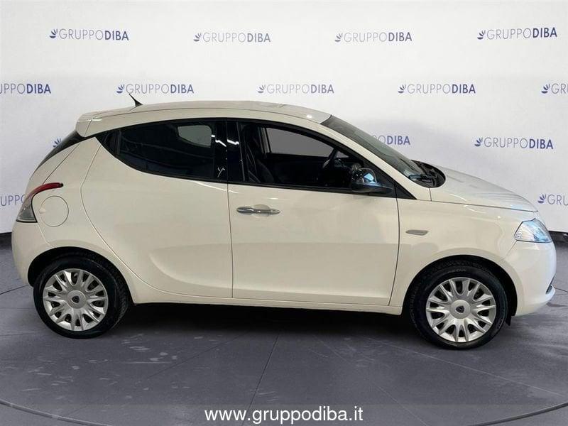 Lancia Ypsilon III 2011 Benzina 1.2 8v Silver 69cv