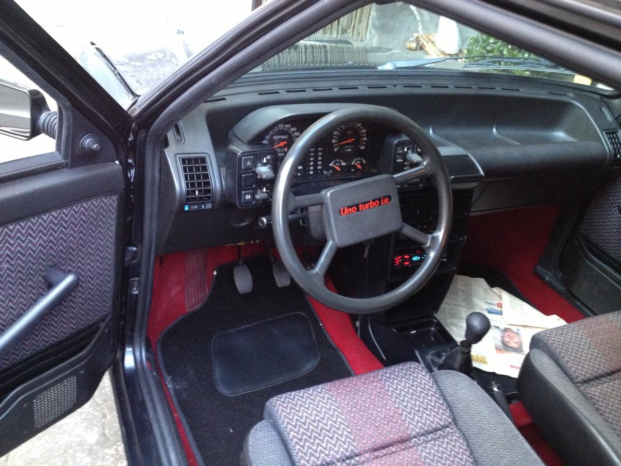 Fiat Uno turbo i.e. 3 porte Antiskid