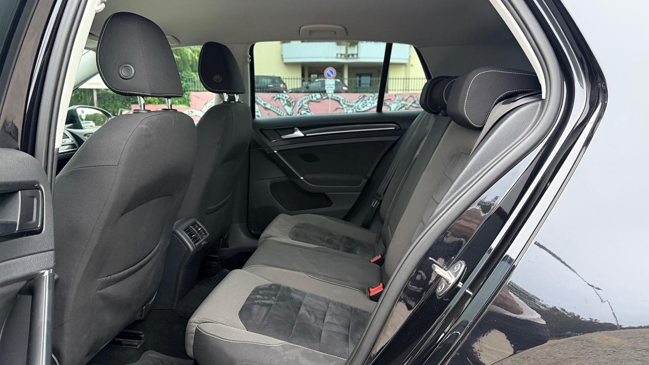 Volkswagen Golf 1.6 TDI