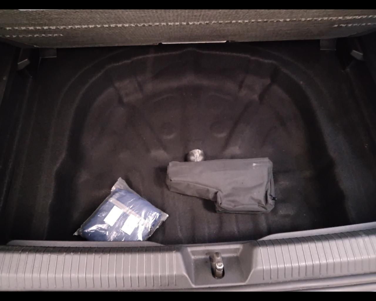 VOLKSWAGEN Golf VIII 2020 - Golf 1.5 tsi evo R-Line 130cv