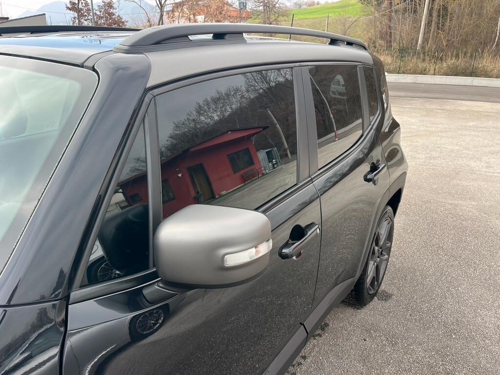 Jeep Renegade 1.6 Mjt 120 CV Night Eagle