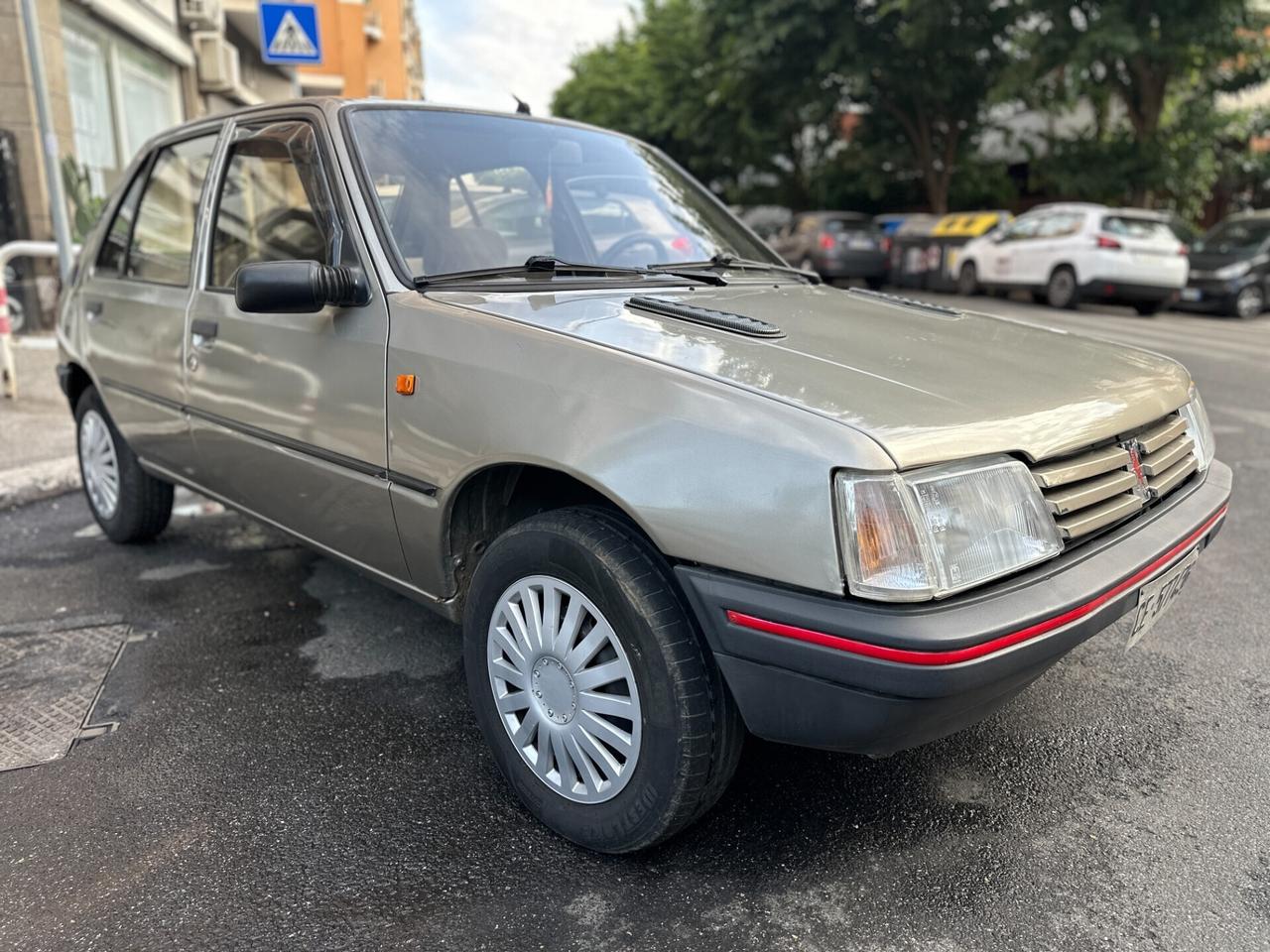 Peugeot 205 5 porte 1.1 54cv Frizione Nuova