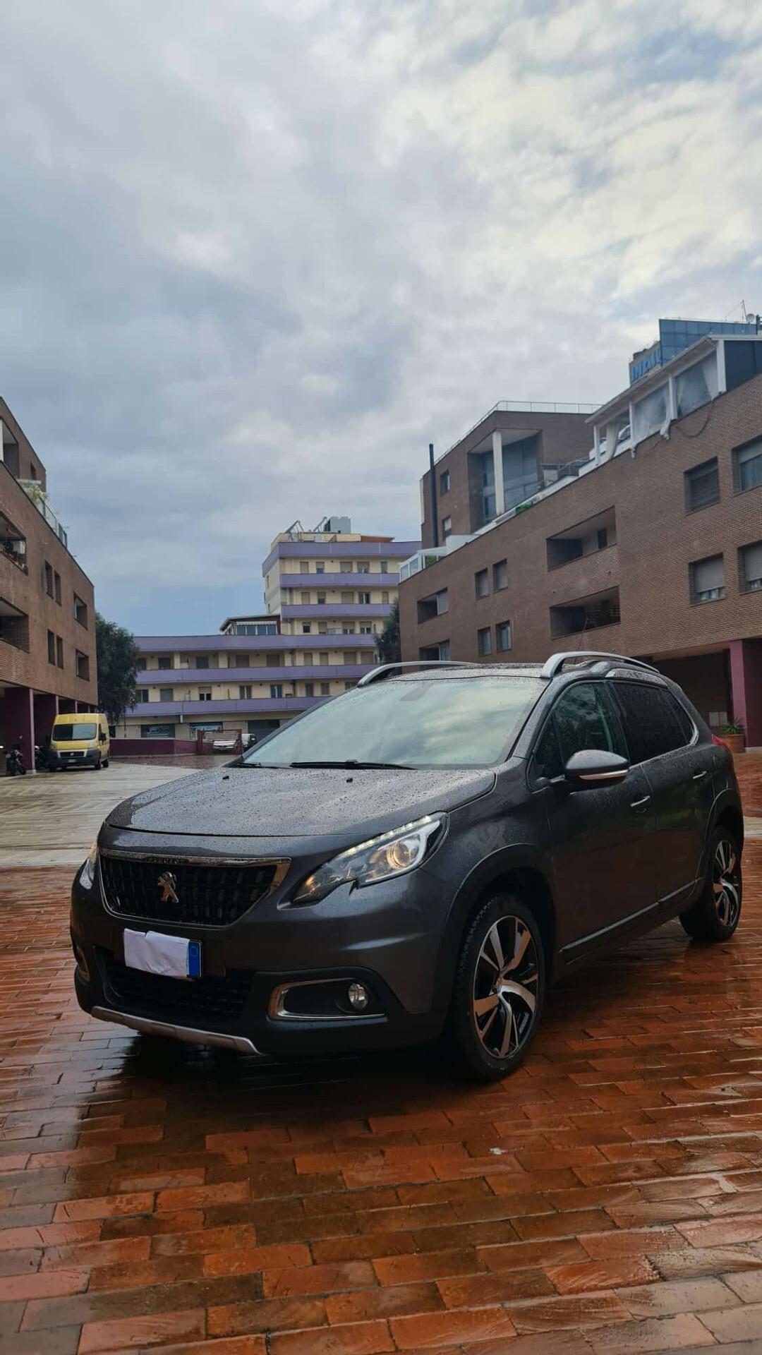 Peugeot 2008 Peugeot 2008 2008 1.6 bluehdi Allure 100cv TETTO CIEL PANORAMICO