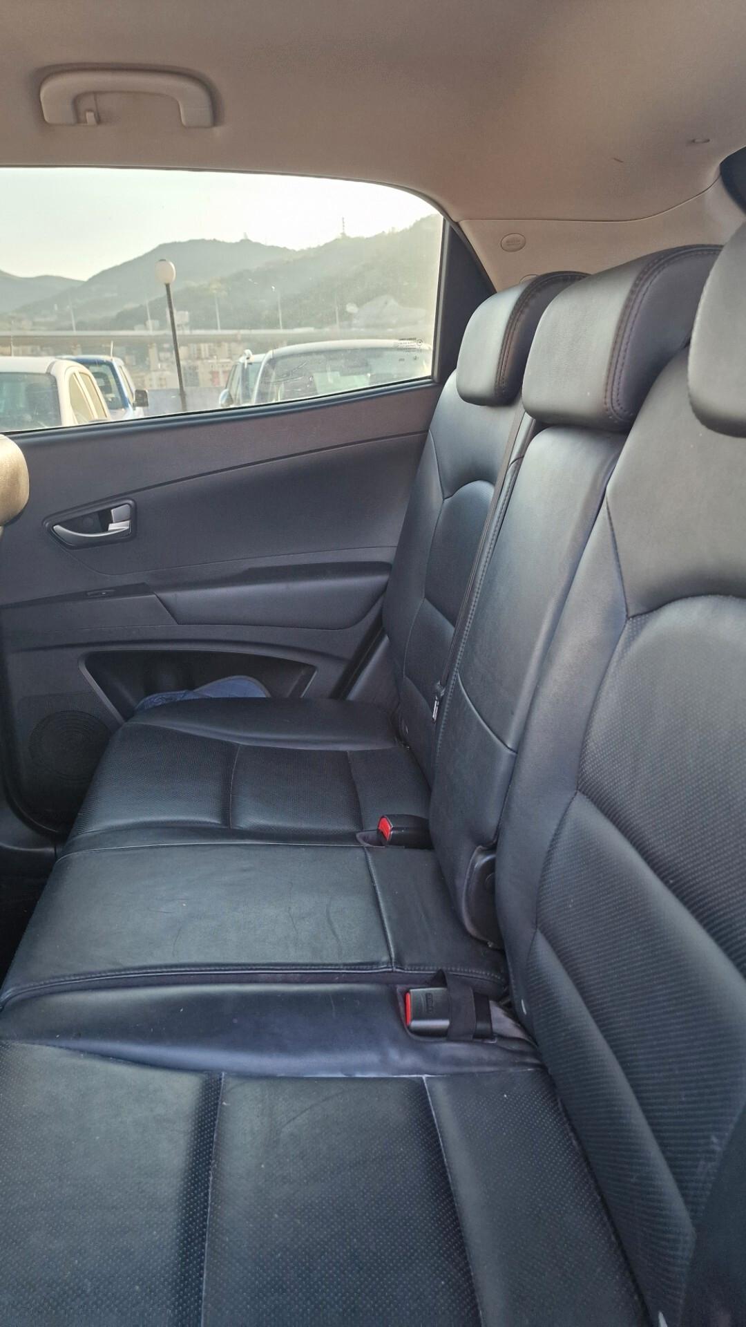 Ssangyong Korando 2.0 e-XDi 175 CV AWD MT Classy Navi