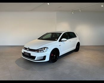 VOLKSWAGEN GOLF GTI PERFORMANCE DSG