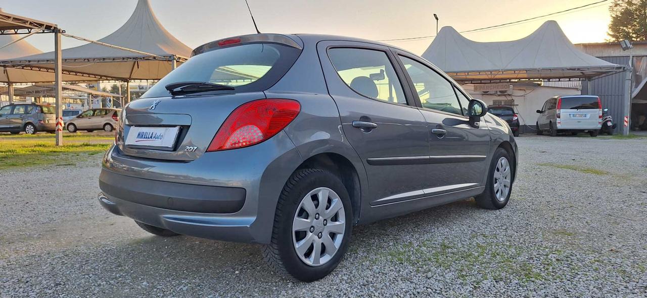 Peugeot 207 1.4 VTi 95CV 5p. Active