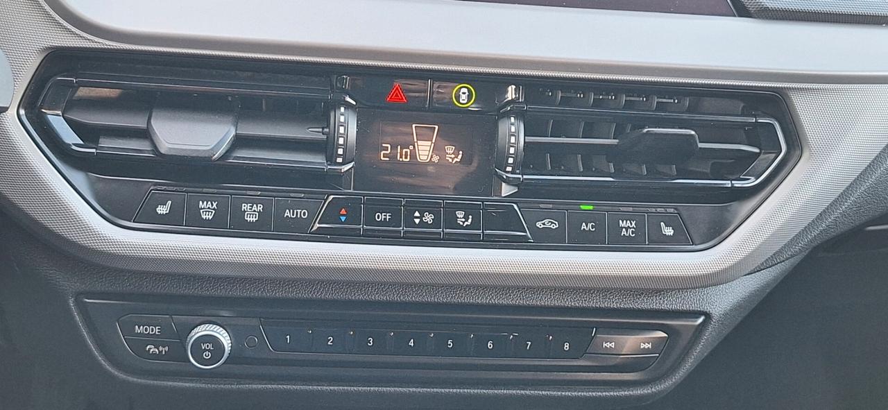 Bmw SERIE 1 116D Business Advantage - C.AUTOM.