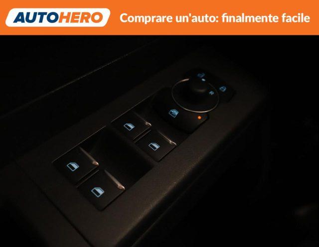 FORD Tourneo Courier 1.0 EcoBoost Titanium